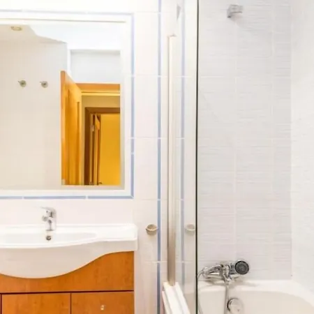 Akisol Falesia Iv 公寓 *